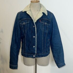 Levi’s Sherpa Lined Trucker Snap Closure Jean Jacket